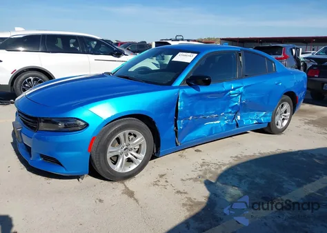 2023 Dodge Charger Sxt z USA, uszkodzony, nr VIN 2C3CDXBG4PH700389